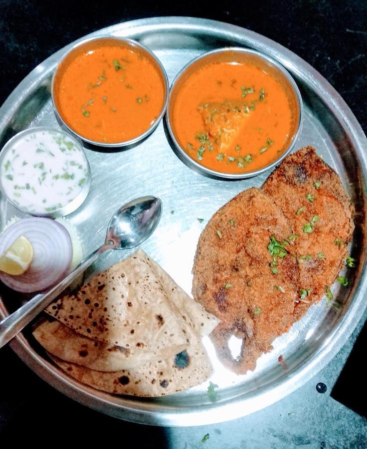Samarth Atc-Beach Home Stay Ratnāgiri Eksteriør bilde